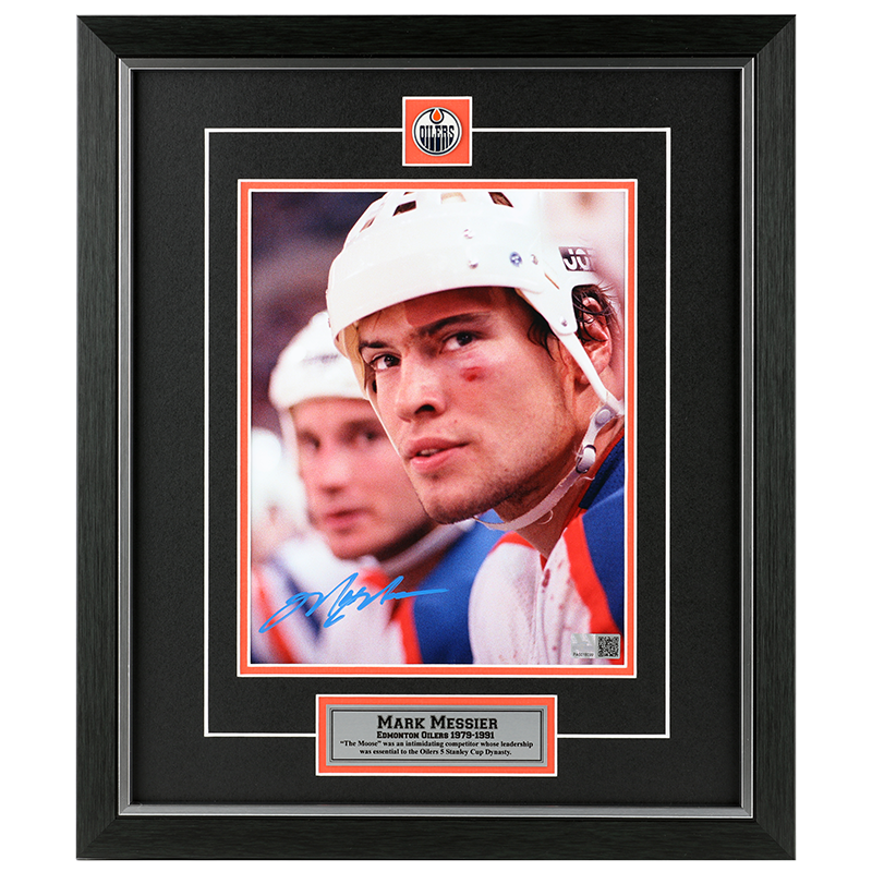 Mark Messier Edmonton Oilers Signed 8x10 Photo "Warrior on the Bench"