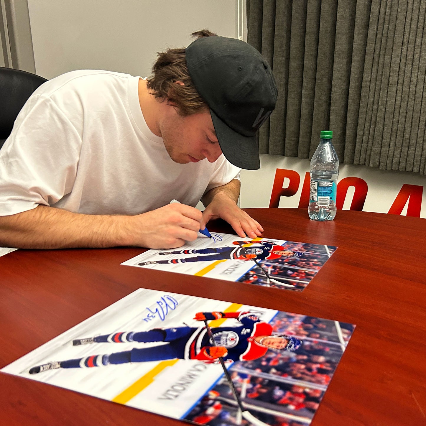 Colton Dach Signed Edmonton Oilers Home Blue Action 11x14 Photo – Authenticated Autograph