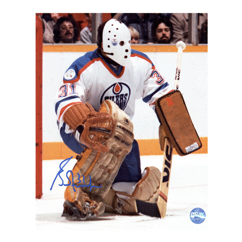 Grant Fuhr Edmonton Oilers Signed 8x10 Horizontal Photo Sprawling