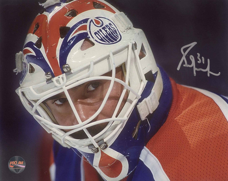Grant Fuhr 8X10 Blues Home Jersey Hockey (Close Up)