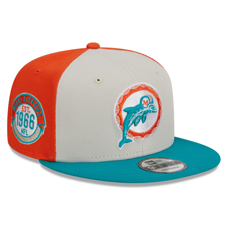 Miami Dolphins New Era 2023 Sideline Historic 9FIFTY Snapback Hat