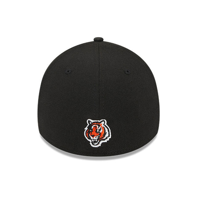 Cincinnati Bengals PE 2021 New Era 39THIRTY 2021 Home Fitted Hat Men's Size  M/L