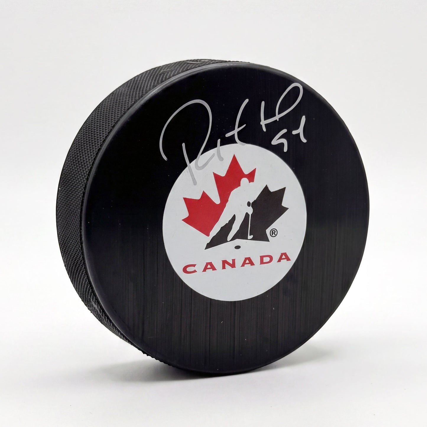 Ryan Smyth Team Canada Autographed Puck