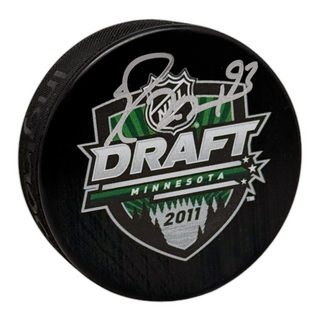 Ryan Nugent-Hopkins Signed Edmonton Oilers 2011 Minnesota Draft Puck