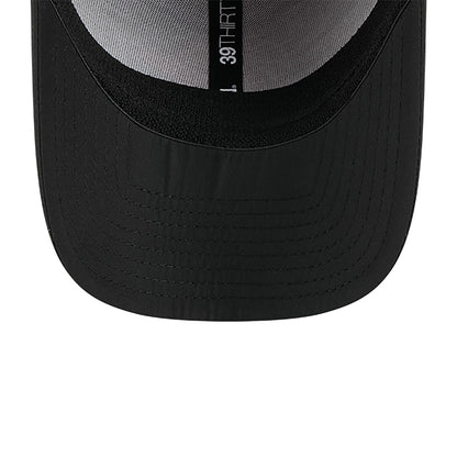 Vancouver Canucks New Era Black Night 39THIRTY Flex Hat