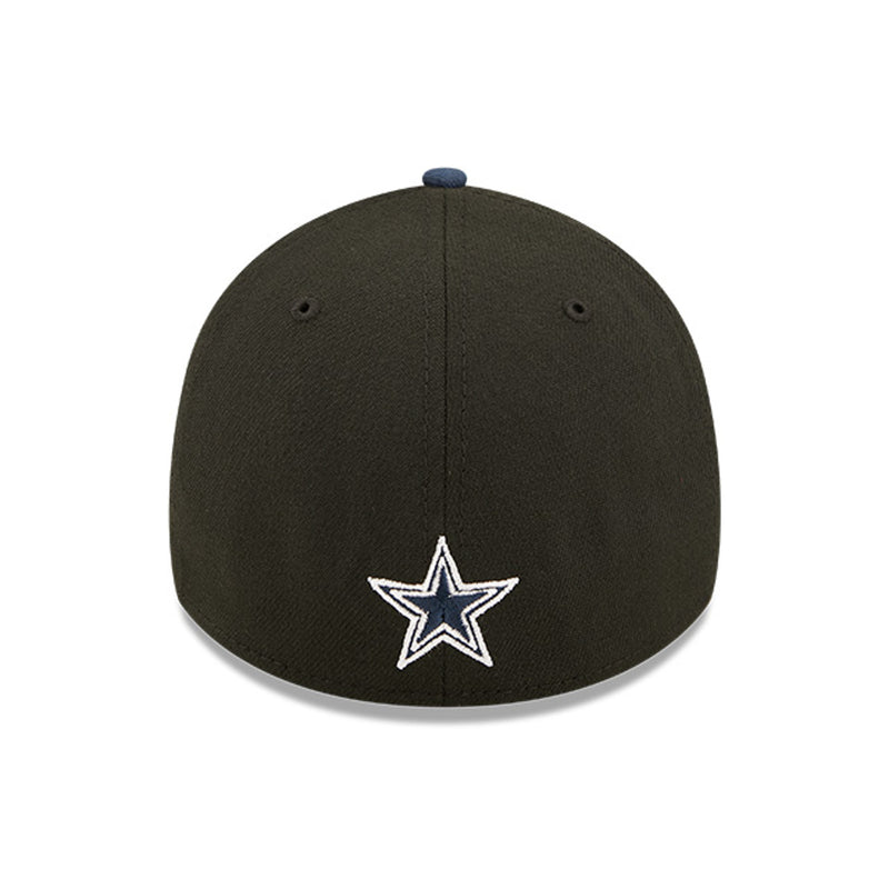 Back view of 2022 Dallas Cowboys NFL Draft cap from New Era. Design features embroidered team name on front panels; body of cap is constructed in black with contrasting team colour brim and embroidery. Full colour team logo is embroidered on the back of the cap. 
