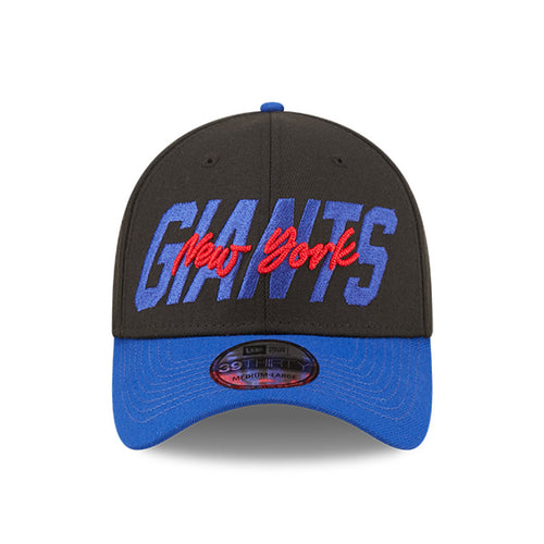 Front view of  2022 New York Giants NFL Draft cap from New Era. Design features embroidered team name on front panels; body of cap is constructed in black with contrasting team colour brim and embroidery.
