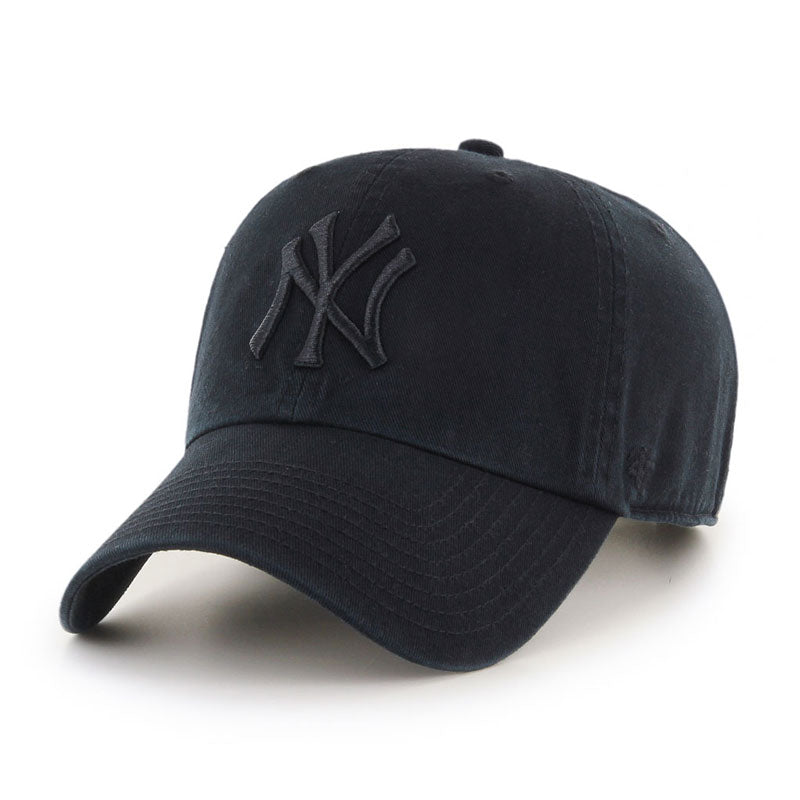 New York Yankees Black on Black '47 Clean Up Cap