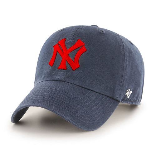 Angled front view of New York Yankees Cooperstown '47 Clean Up Cap. Hat is constructed in navy fabric with bright right NY logo in raised embroidery. 