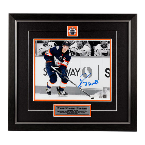 Ryan Nugent-Hopkins Signed Oilers Jersey (Beckett) #1 overall Pick 2011 NHL  Drft