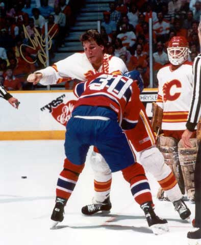 Tim Hunter Calgary Flames Autographed 11x14 Photo