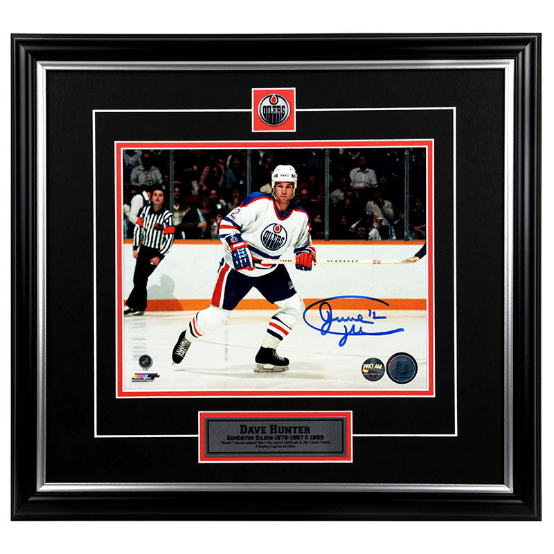 Dave Hunter Edmonton Oilers Autographed 8x10 Photo